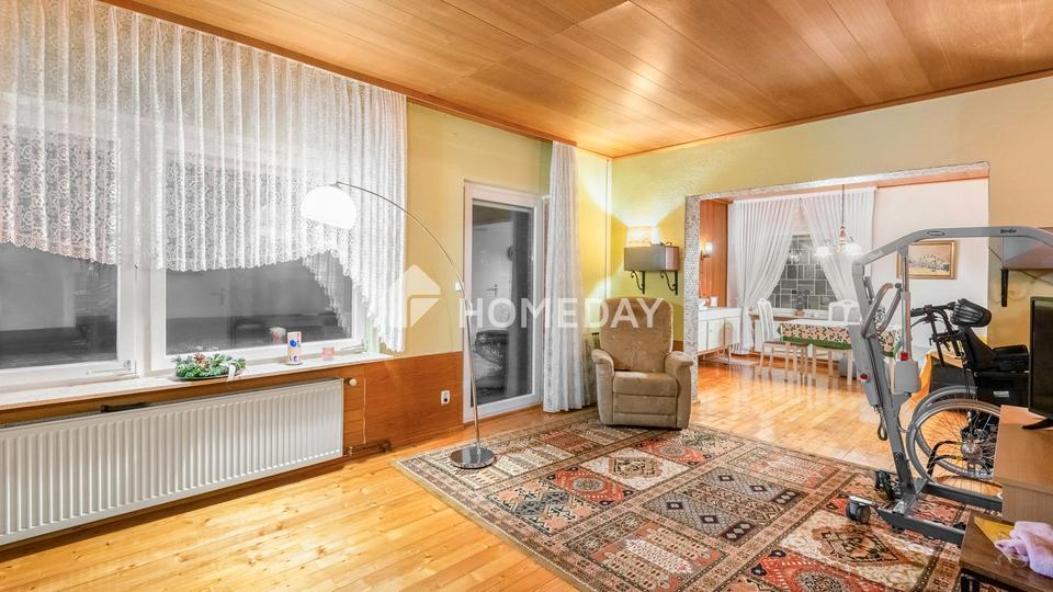 Familienhaus mit Gartenidylle, Terrasse und Balkon in beliebter Wohnlage – Bild 7