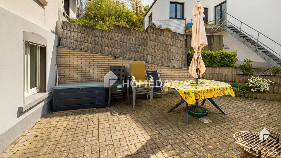 Vermietetes MFH in Wipperfürth mit 3 Einheiten, Garten und Stellplätzen – Bild 2