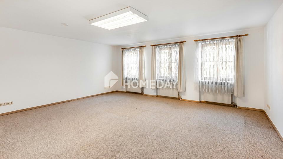 Raum für Generationen – Großzügige Doppelhaushälfte mit beheizten Pool, Kamin & Gartenparadies – Bild 22