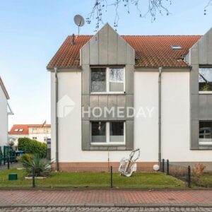 Moderne Doppelhaushälfte mit Garten, Terrasse und Garage – gepflegt & familienfreundlich