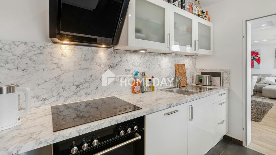 Helle Drei-Zimmer-Wohnung mit Wintergarten, Garage und durchdachter Raumaufteilung – Bild 5