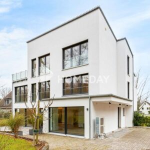 Moderne DHH mit separatem Garten und Dachterrasse in begehrter Villenlage von Darmstadt