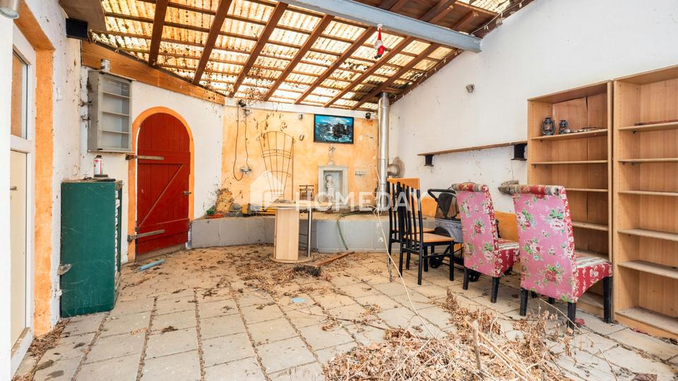 Einfamilienhaus mit Scheune und Nebengebäuden in ruhiger Lage – Bild 7