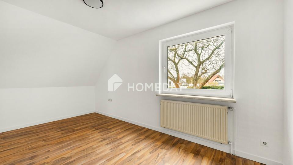 Doppelhaushälfte mit vier Zimmern, Wintergarten, Gartenidylle und Vollkeller – Bild 15