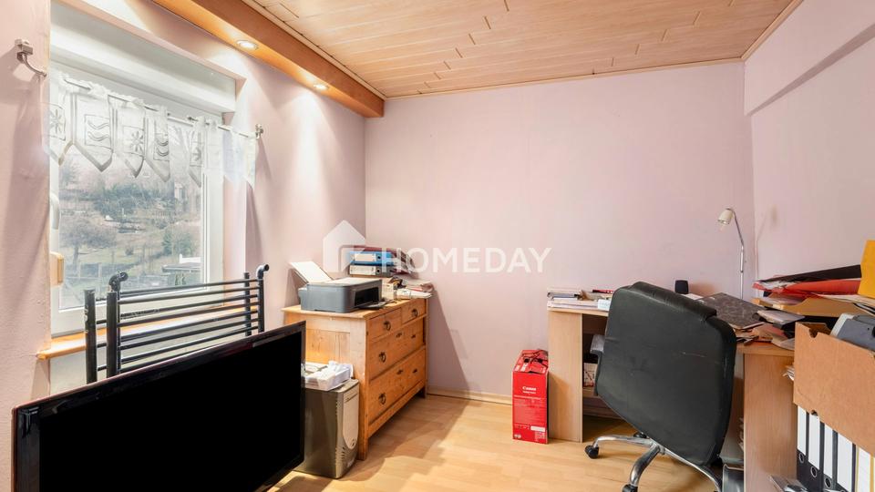 Einfamilienhaus mit Scheune und Nebengebäuden in ruhiger Lage – Bild 15