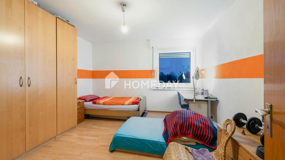 Großzügig geschnittene Vier-Zimmer-Wohnung mit Wohlfühlcharakter – Bild 7